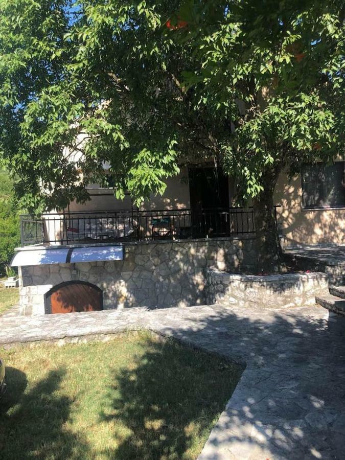 Rijeka Crnojevića T-A Apartment מראה חיצוני תמונה