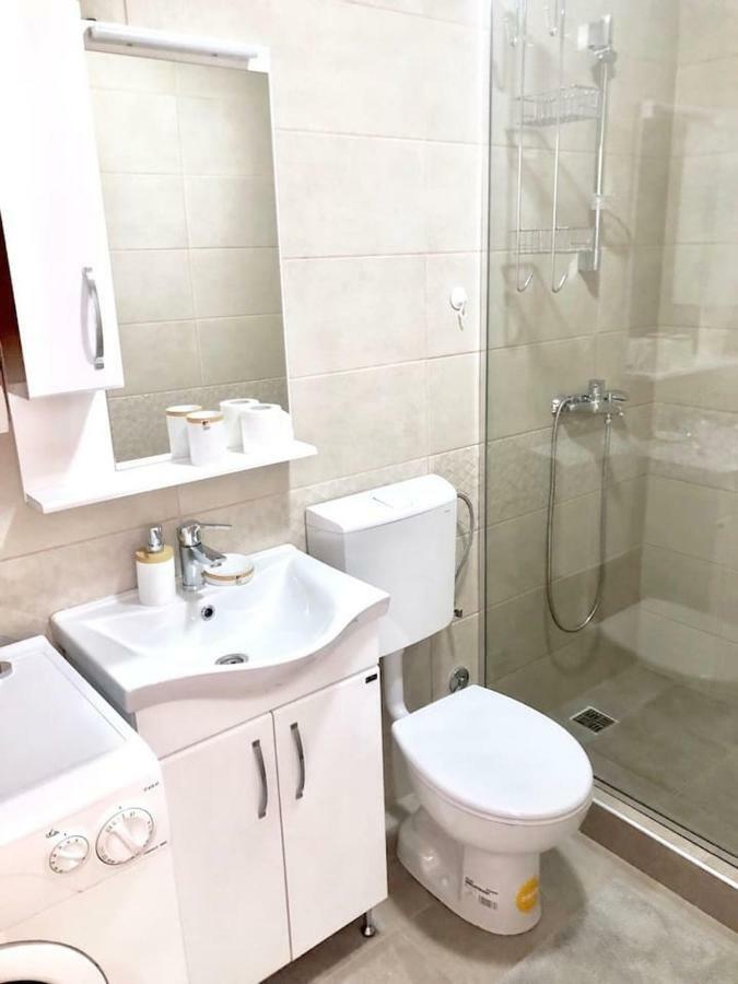 Rijeka Crnojevića T-A Apartment מראה חיצוני תמונה